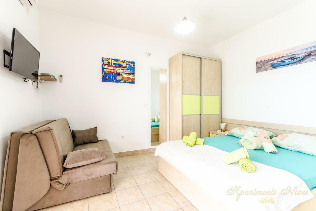 Apartments Nives Suhi Potok เยเซนิเซ ภายนอก รูปภาพ