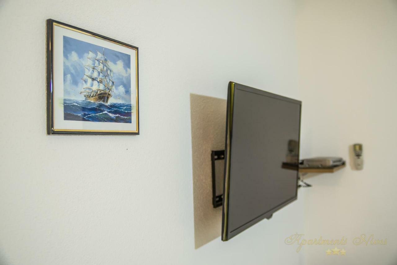 Apartments Nives Suhi Potok เยเซนิเซ ภายนอก รูปภาพ