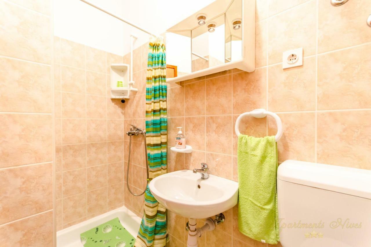 Apartments Nives Suhi Potok เยเซนิเซ ภายนอก รูปภาพ