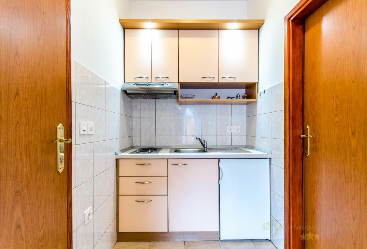 Apartments Nives Suhi Potok เยเซนิเซ ภายนอก รูปภาพ