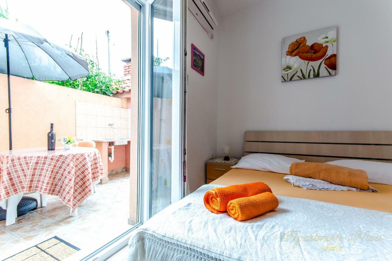 Apartments Nives Suhi Potok เยเซนิเซ ภายนอก รูปภาพ